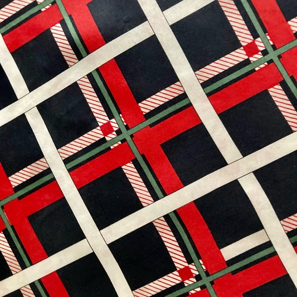 Vintage check silk scarf. - Picture 3 of 9